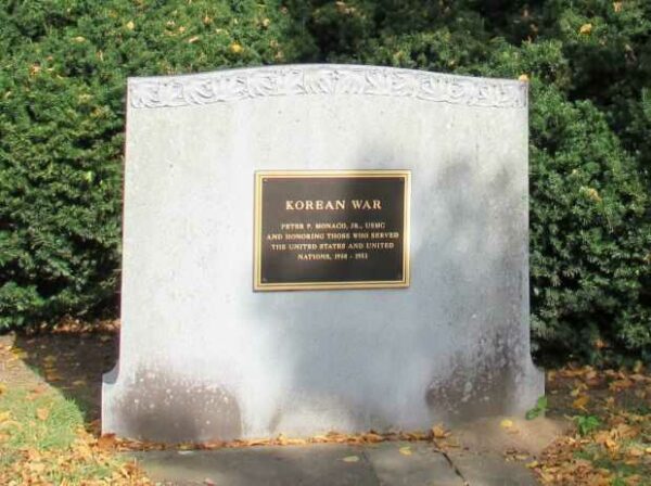 GLASTONBURY KOREAN WAR MEMORIAL