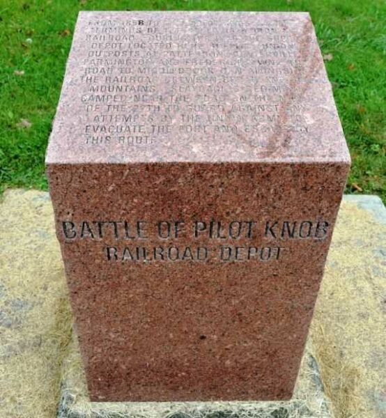 BATTLE OF PILOT KNOB RAILROAD DEPOT WAR MEMORIAL