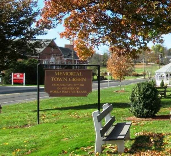 MEMORIAL TOWN GREEN MARKER