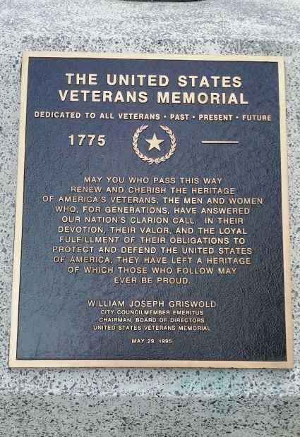 THE UNITED STATES VETERANS MEMORIAL PLAQUE C