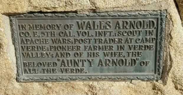 WALES ARNOLD APACHE WARS MEMORIAL PLAQUE