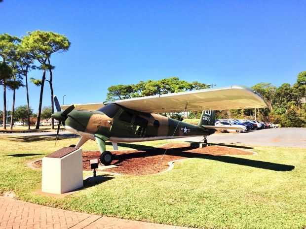U-10A SUPER COURIER MEMORIAL AIRCRAFT