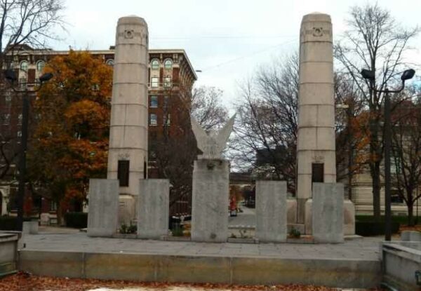 GRAND RAPIDS WORLD WAR II AND KOREAN WAR MEMORIAL