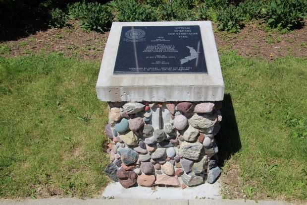 PARK FALLS VIETNAM VETERANS COMMEMORATIVE TRAIL 1972 MEMORIAL