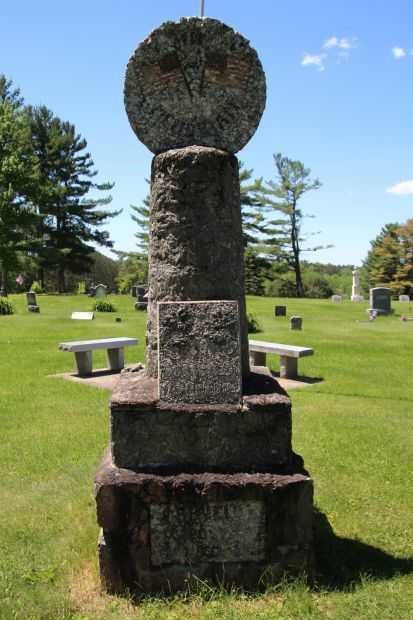 AMERICAN LEGION POST 532 DEPARTED COMRADE MEMORIAL