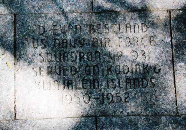 WISCONSIN VETERANS MEMORIAL RIVERWALK PAVER G