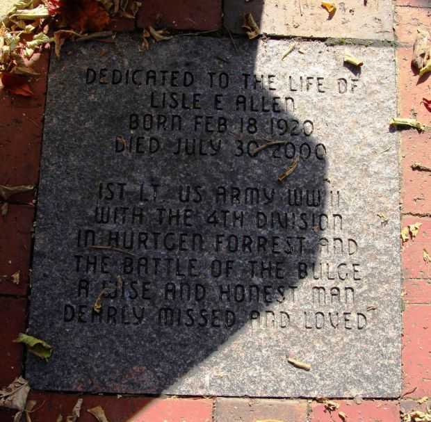 WISCONSIN VETERANS MEMORIAL RIVERWALK PAVER D