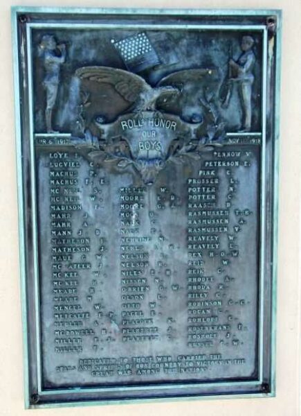OCONOMOWOC OUR BOYS WORLD WAR I MEMORIAL PLAQUE C