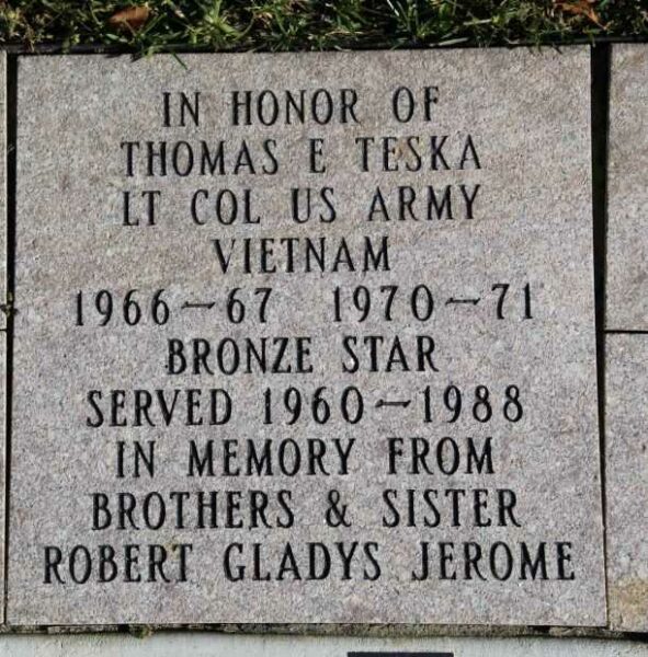 THOMAS E TESKA VETERANS MEMORIAL PAVER