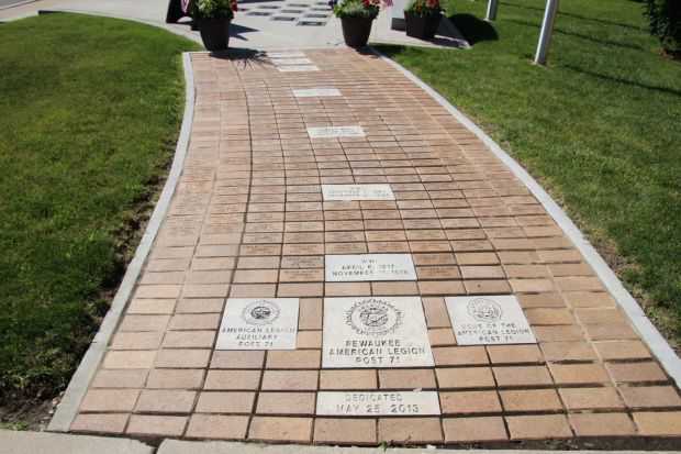 AMERICAN LEGION POST 71 MEMORIAL WALKWAY