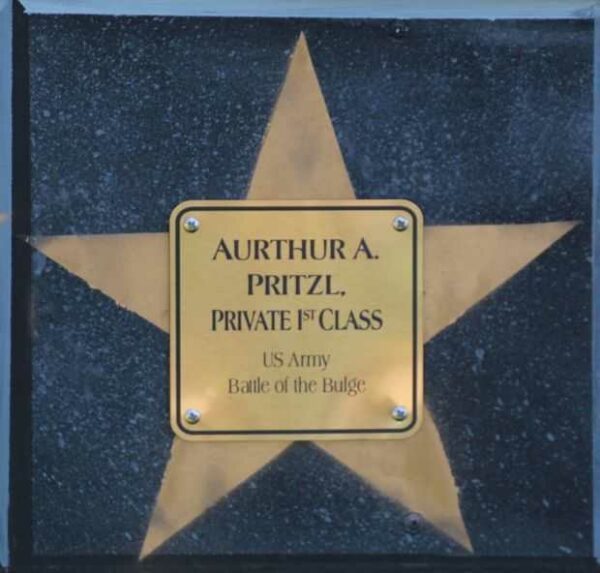 PARK FALLS VETERAN’S MURALS PLAQUE P