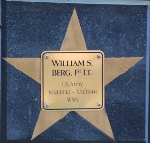 PARK FALLS VETERAN’S MURALS PLAQUE O