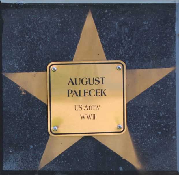 PARK FALLS VETERAN’S MURALS PLAQUE N