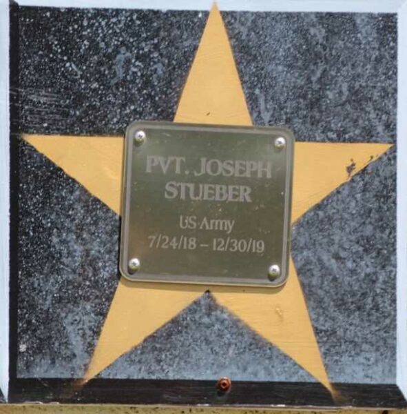 PARK FALLS VETERAN’S MURALS PLAQUE B