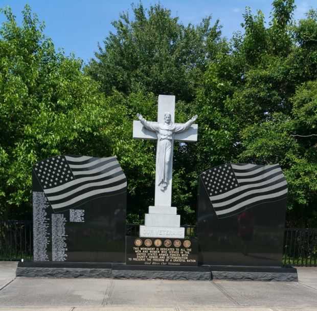 RESURRECTION CEMETERY VETERANS MEMORIAL