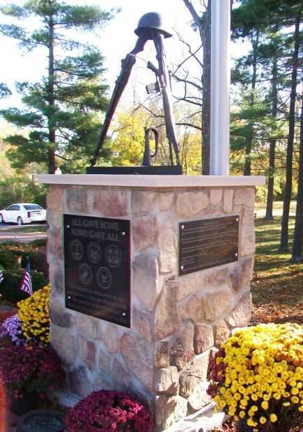 BROOKVILLE VETERANS MEMORIAL
