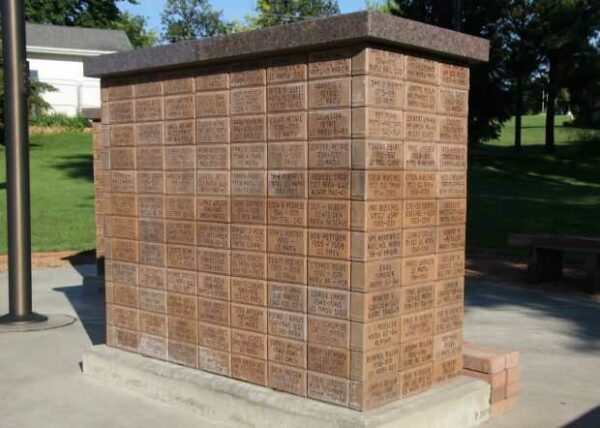AMERICAN LEGION POST 454 VETERANS MEMORIAL SIDE J