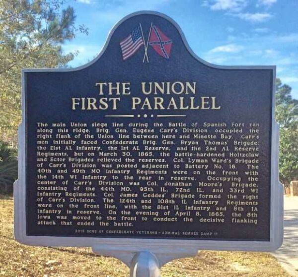THE UNION FIRST PARALLEL WAR MEMORIAL MARKER