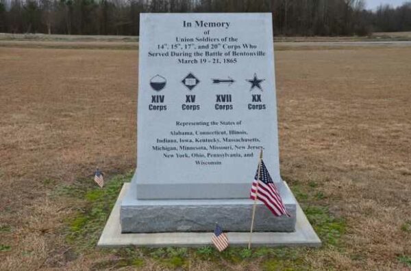 BENTONVILLE UNION SOLDIERS WAR MEMORIAL FRONT