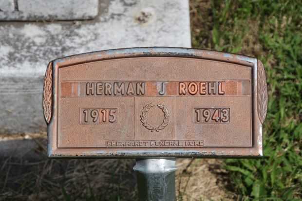HERMAN J ROEHL WAR MEMORIAL PLAQUE
