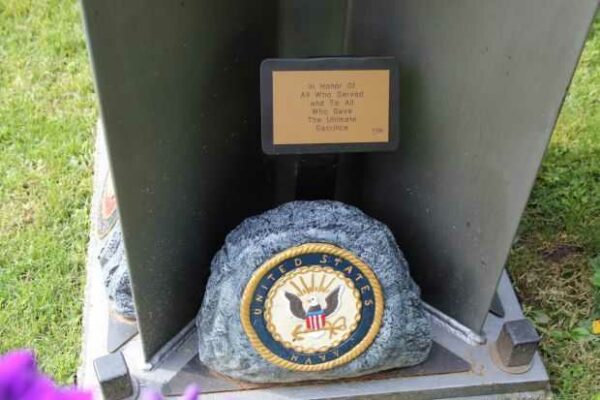 ST. MARY’S CATHOLIC CHURCH CEMETERY VETERANS MEMORIAL MEDALLION B