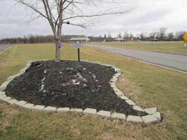 GRAND ISLAND VETERANS PARK MEMORIAL