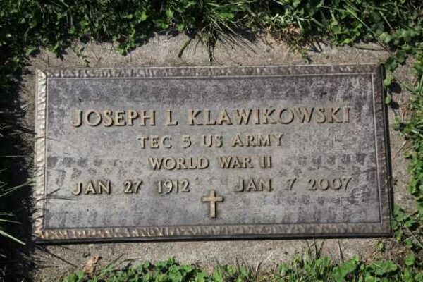 JOSEPH L KLAWIKOWSKI MEMORIAL CEMETERY STONE