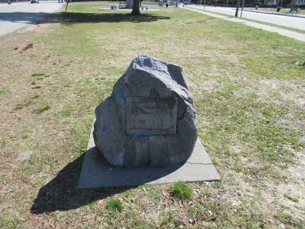 NORWICH U.S.S. MAINE MEMORIAL