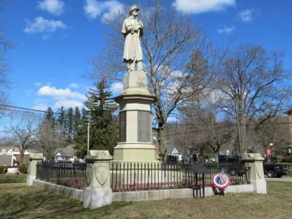 NORWICH CIVIL WAR SOLDIER MEMORIAL