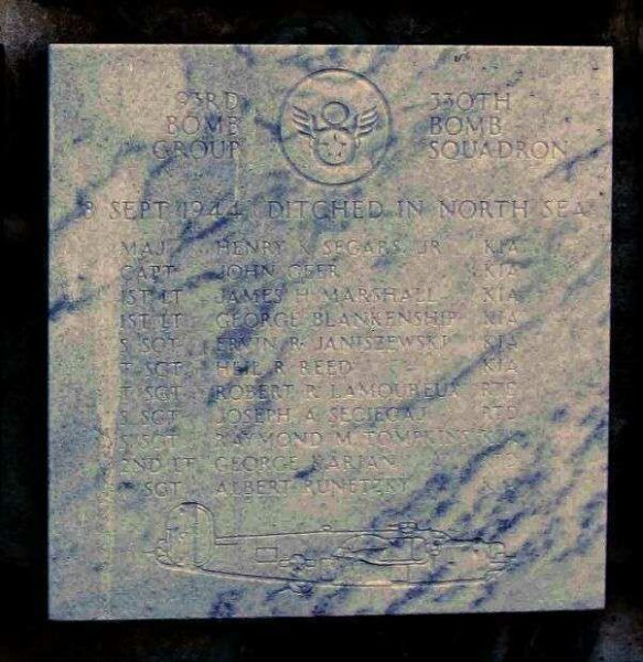 “DITCHED IN THE NORTH SEA” B-24 WAR MEMORIAL PLAQUE
