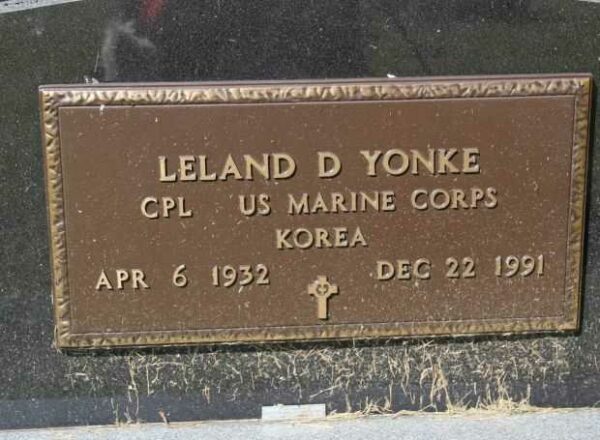 LELAND D YONKE MEMORIAL CEMETERY STONE