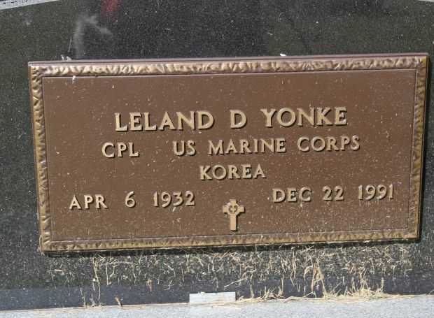 LELAND D YONKE MEMORIAL CEMETERY STONE