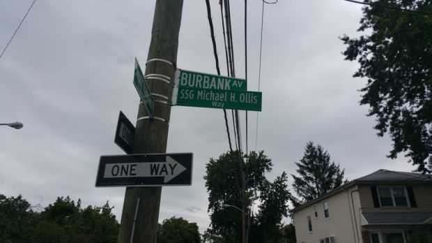 SSG MICHAEL H. OLLIS WAY MEMORIAL STREET SIGN