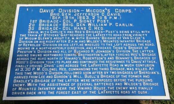 DAVIS’ DIVISION WAR MEMORIAL PLAQUE