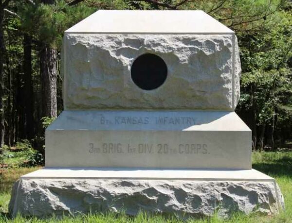 THE 8TH KANSAS VOL. INFTY. WAR MEMORIAL FRONT