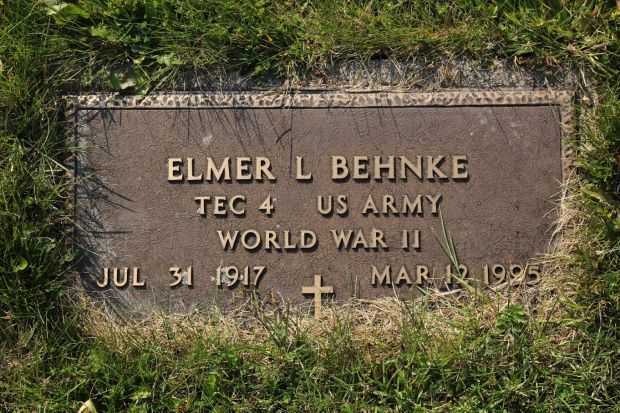 ELMER L BEHNKE MEMORIAL CEMETERY STONE