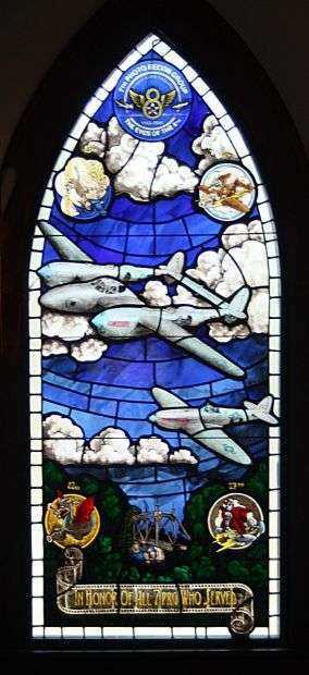 7TH PHOTO RECON GROUP WAR MEMORIAL STAINED GLASS WINDOW