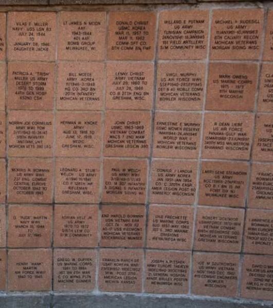 MOHICAN VETERANS MEMORIAL PANEL G