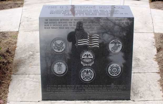 THE U.S. VETERANS MEMORIAL