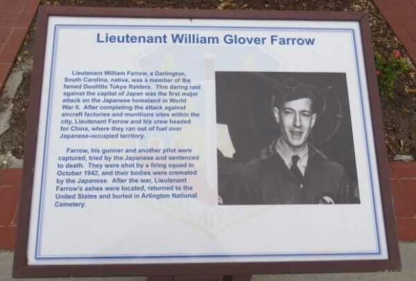 LIEUTENANT WILLIAM GLOVER FARROW MEMORIAL PLAQUE