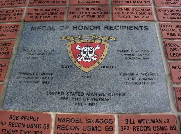 3RD RECONNAISSANCE MEDAL OF HONOR WAR MEMORIAL PAVER