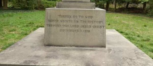 WORLD WAR I PEACE CROSS MEMORIAL DEDICATION STONE