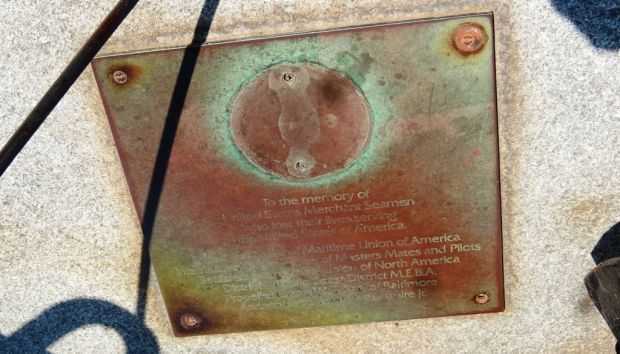 UNITED STATES MERCHANT SEAMEN MEMORIAL PLAQUE