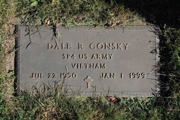 DALE R GONSKY MEMORIAL CEMETERY STONE