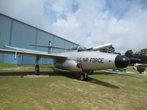 F-89 SCORPION AIRCRAFT MEMORIAL