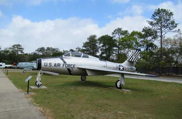 F-84 THUNDERSTREAK AIRCRAFT MEMORIAL