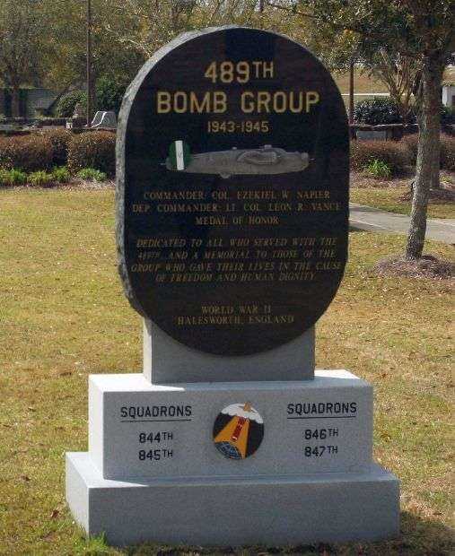 489TH BOMB GROUP WAR MEMORIAL