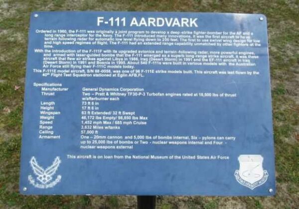 F-111 AARDVARD AIRCRAFT MEMORIAL PLAQUE