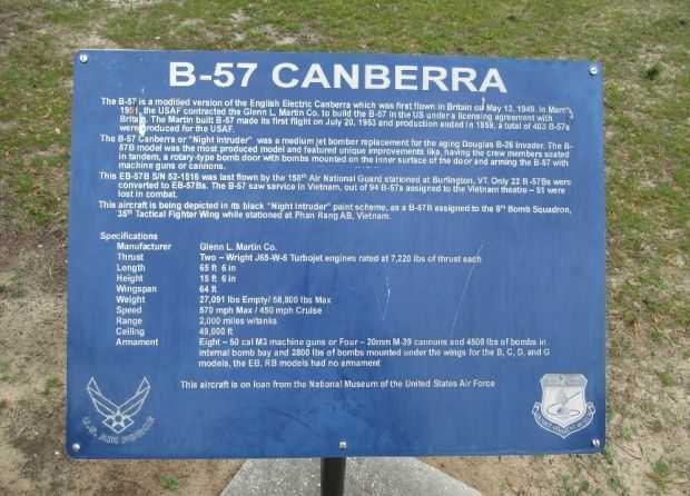 B-57 CANBERRA AIRCRAFT MEMORIAL PLAQUE