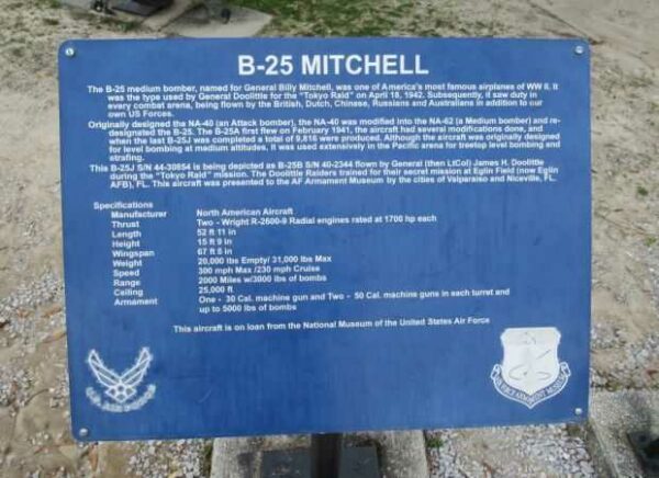 B-25 MITCHELL AIRCRAFT MEMORIAL PLAQUE